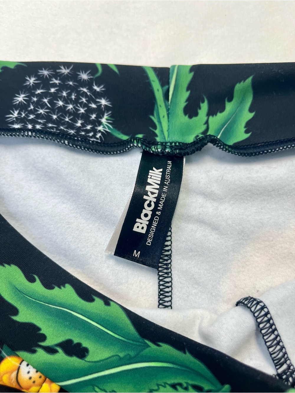 BlackMilk Floral Dandylion Women’s High-Waist Shorts - Picture 5 of 5